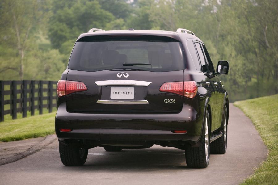  Infiniti QX56 2011 года  (фото 69 из 74)